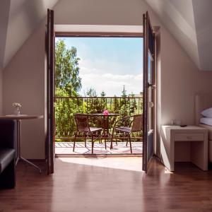 Double Room with Shared Bathroom