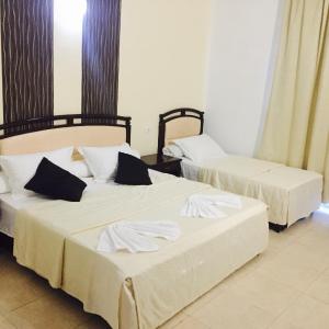 Triple Room with Bathroom