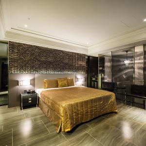 Superior Double Room (check-in after 18:00)