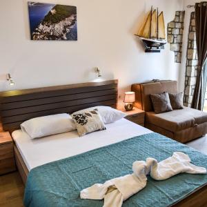 Triple Room with Sea View
