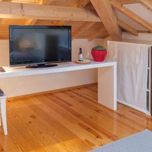 Loft (2 Adults)