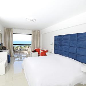 Suite with Sea Front View