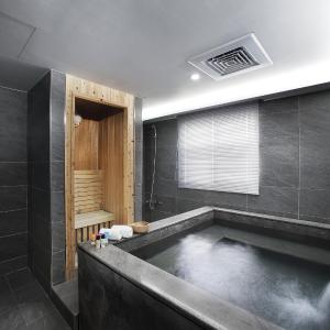 VIP Double Room