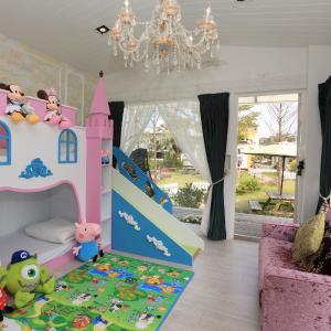 Superior Family Room