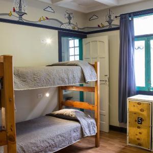 Single Bed in Mixed Dormitory Room