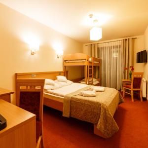 Economy Family Room