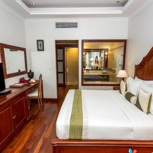 Cabana King Room