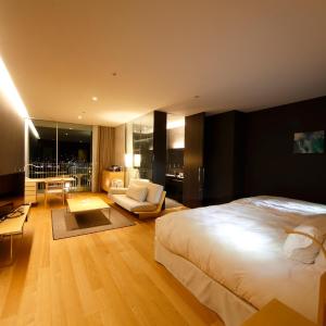 New Wing – Harbor Suite Twin Room with Jacuzzi Bath