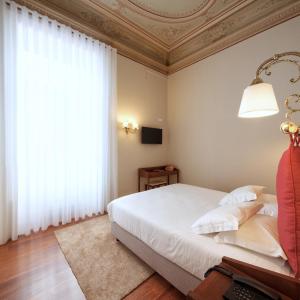 Deluxe Twin/Double Room