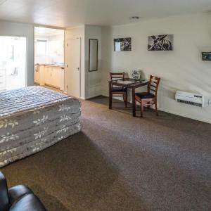 Executive King Suite