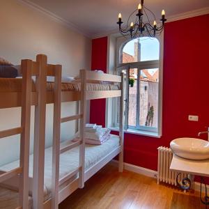 Bed in 4-Bed Mixed Dormitory Room