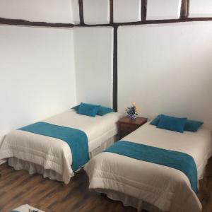 Quadruple Room with Private Bathroom