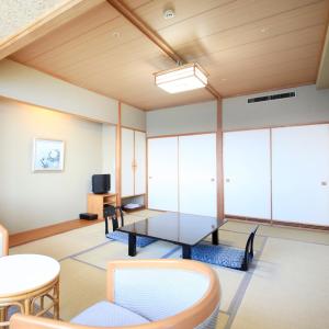 Japanese Style Room with Ocean View