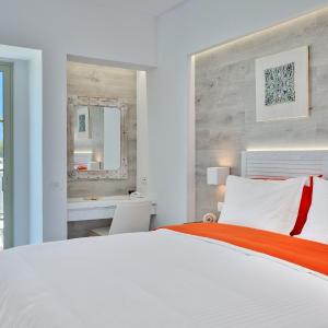 Special offer Double room with Sea view or Garden View