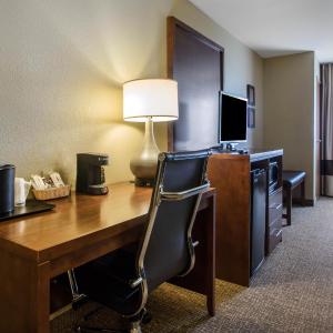 Suite with Two Queen Beds - Accessible/Non-Smoking
