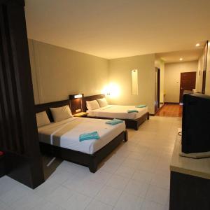 Quadruple Room with Terrace