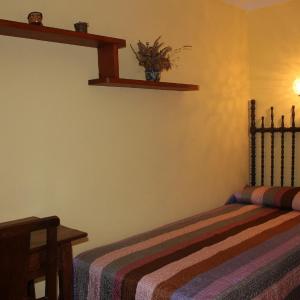 Single Room with Shared Bathroom