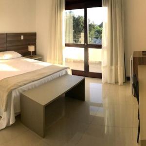 Luxury Triple Room Conjugado