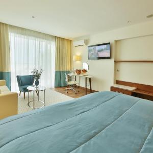 Deluxe Twin Room with Sea View