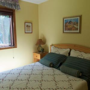 Queen Room with Garden View