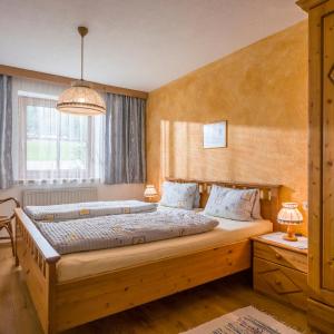 Three-Bedroom Apartment with Terrace