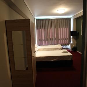 Twin Room with Private Bathroom