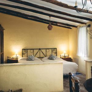 Studio (2 Adults)