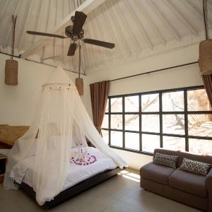 Deluxe Superior Room