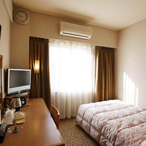 Single Room - Non-Smoking