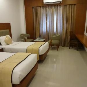 Deluxe Double or Twin Room