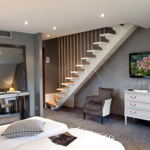 Duplex Suite