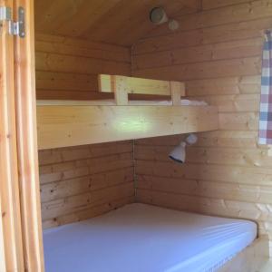 One-Bedroom Cottage with WC