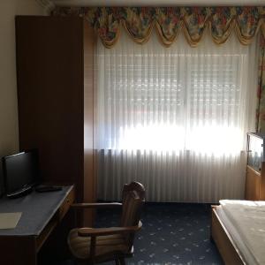 Single Room with Shower