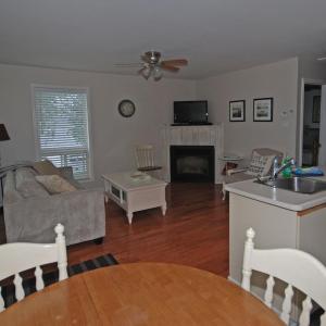 Two-Bedroom Lakeside Cottage with Fireplace