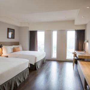 Deluxe Suite (4 Adults)