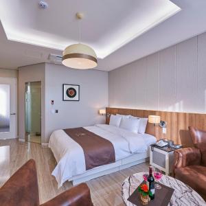 Premium Double Room