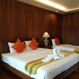 Triple Room with Terrace