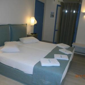 Standard Double or Twin Room with Sea View