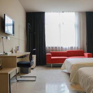 Standard Twin Room A
