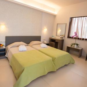 Economy Twin Room