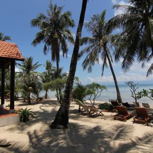 Family Room (3 Adults) - Beach Front