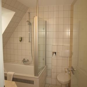 Single Room with Bathroom