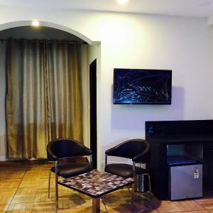 Deluxe Double Room with Extra Bed