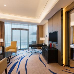 Deluxe River View 1 Beds
