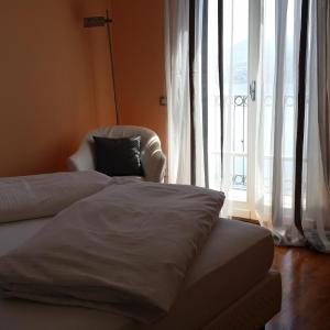 Double or Twin Room with Lake View and Balcony
