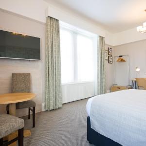 Double Room with View