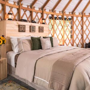 Keuka (Glamor Camping Yurt)