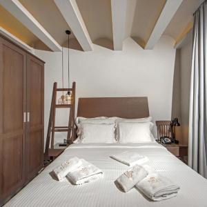 Deluxe Double Room with Garden View