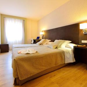 Double Room (Romantic Offer)