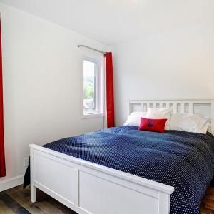 Five-Bedroom Chalet